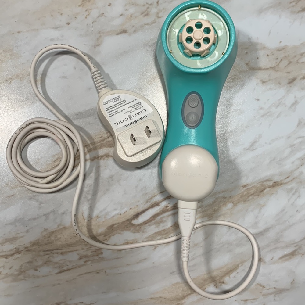 Clarisonic Mia 2 Sonic Facial Cleansing Brush
